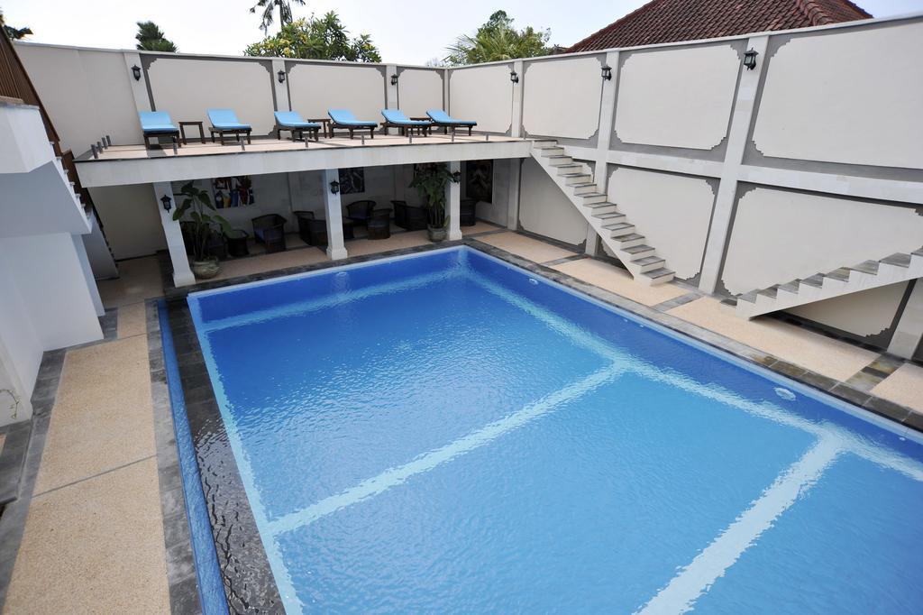Hotel Aquarius
