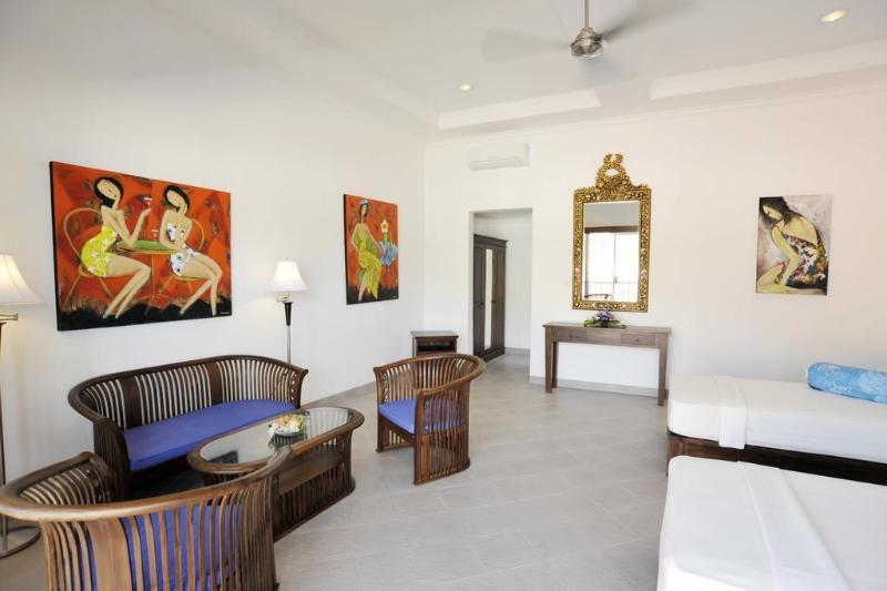 Aquarius Hotel 3*