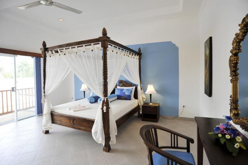 Aquarius Hotel 3*