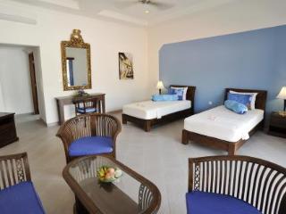 Aquarius Hotel 3*